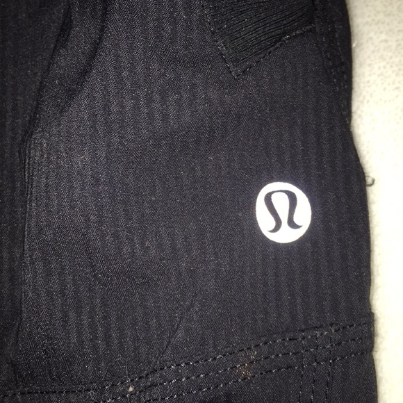 black lululemon pants - Picture 2 of 6